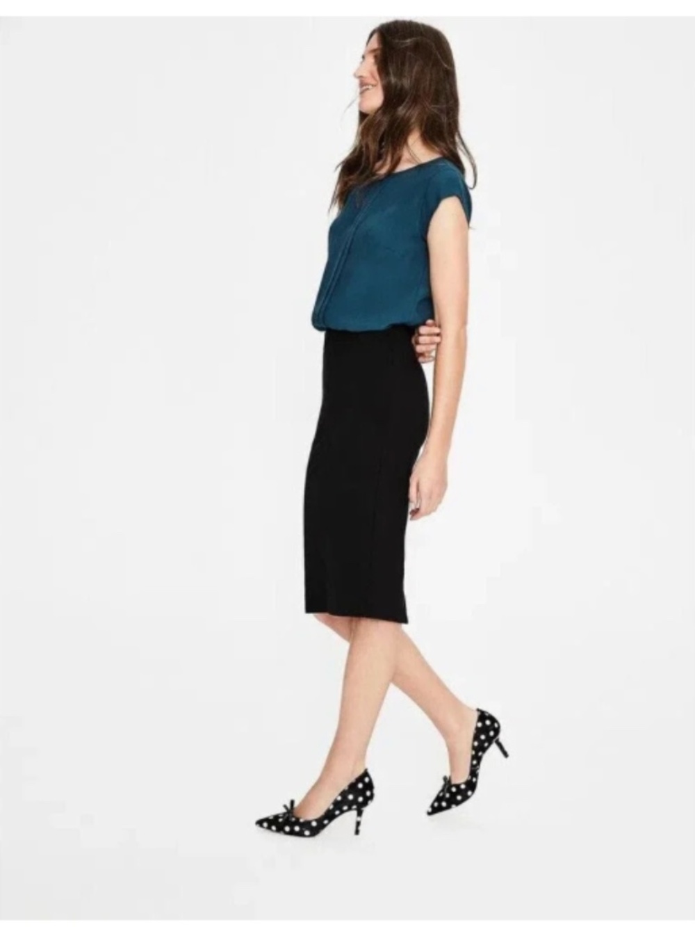 Boden Pencil Skirt-Black-Back Zipper Closure-Women's Size 16R